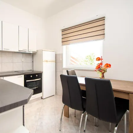 Appartement Josipa By Interhome *
